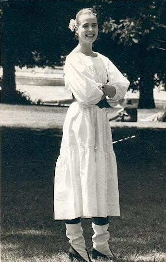 Margaux Louise Hemingway -Actress and Model receiving the first million-dollar contract (for Fabergé). Daughter of Jack.